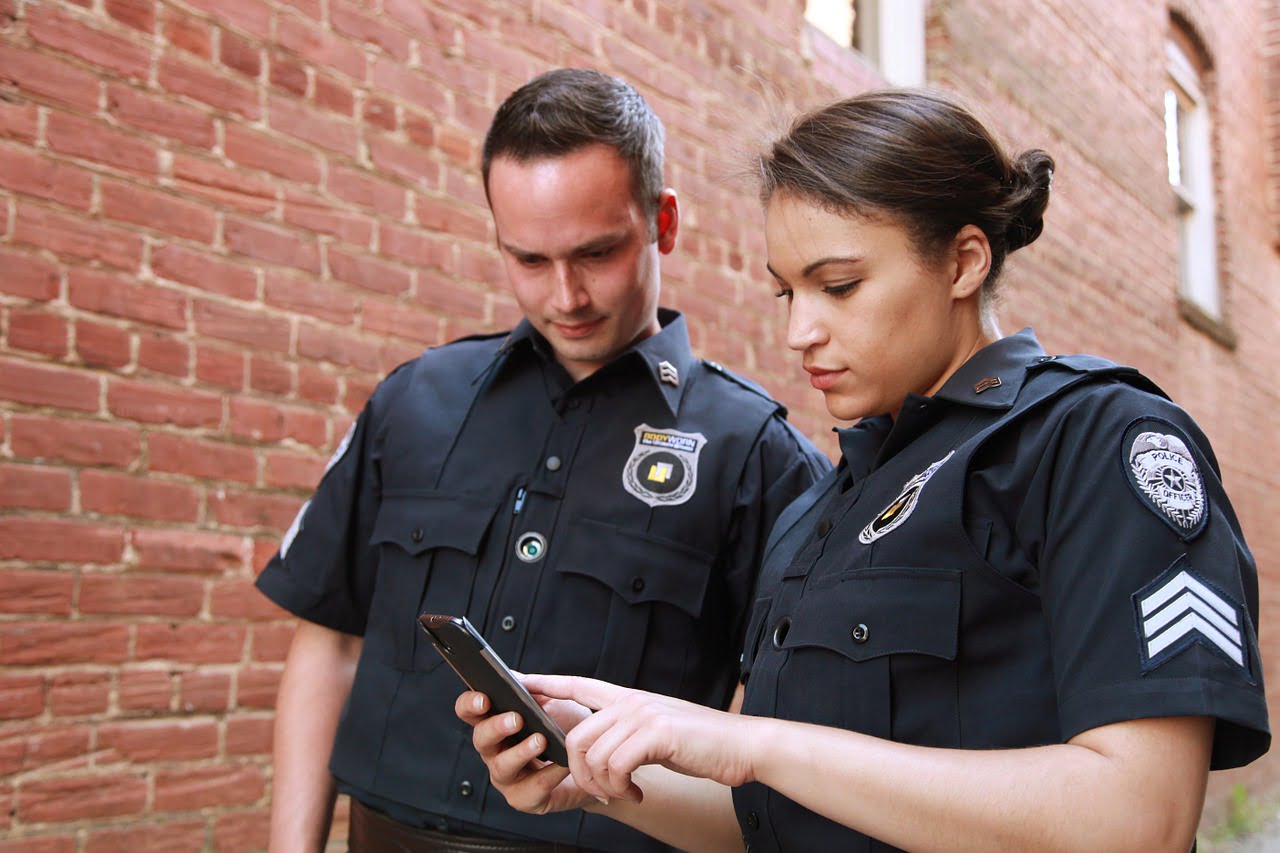 police man and woman